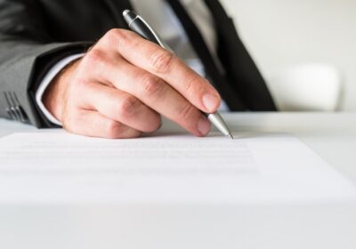 -خروج-از-ضمانت-وام-پس-از-بازپرداخت-بدهی
