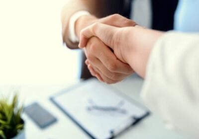 -قانونی-تعویض-یا-جایگزینی-ضامن-وام