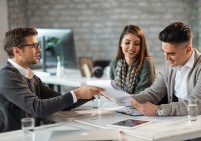 -تخصصی-در-اخذ-ضمانت‌نامه‌های-بانکی-و-مالی